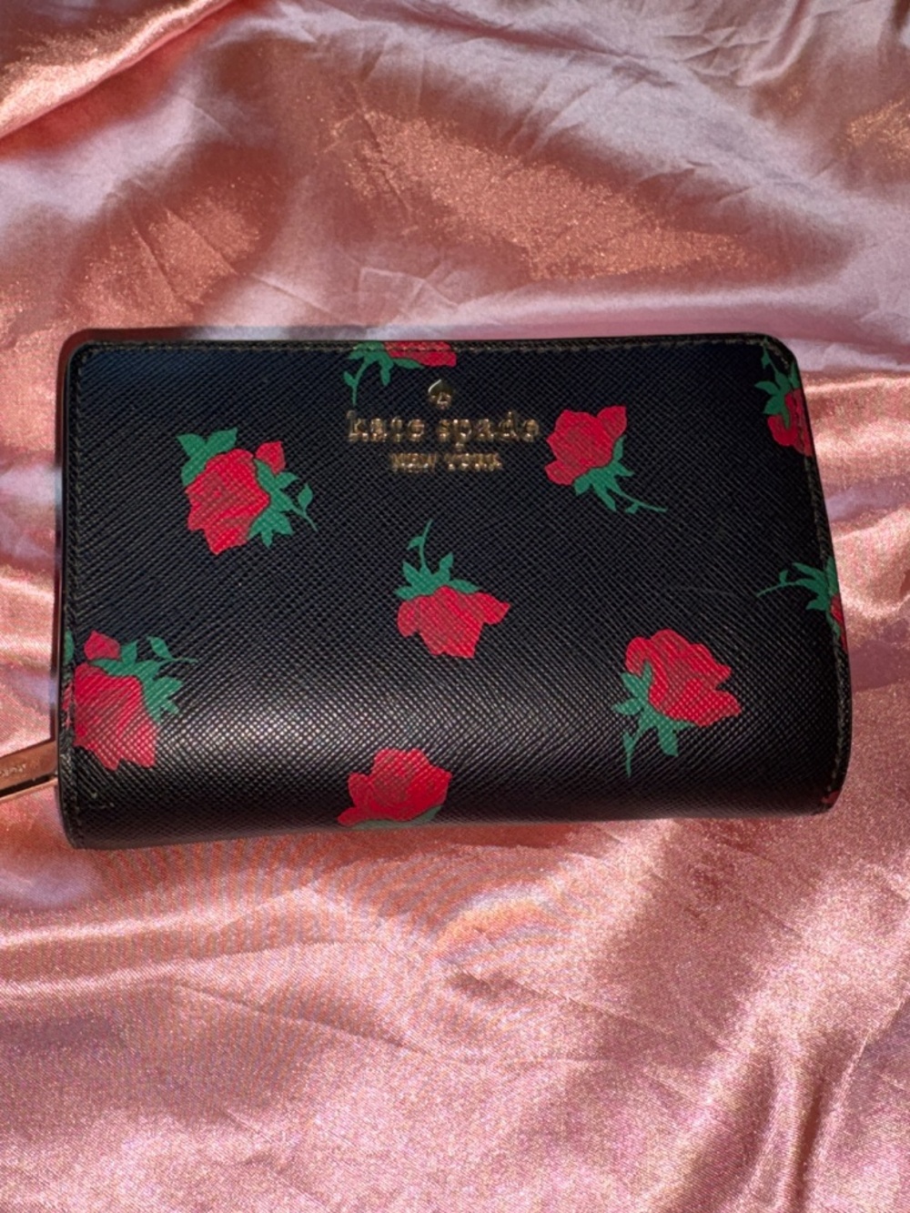 Kate Spade Wallet - Picture 2 of 6